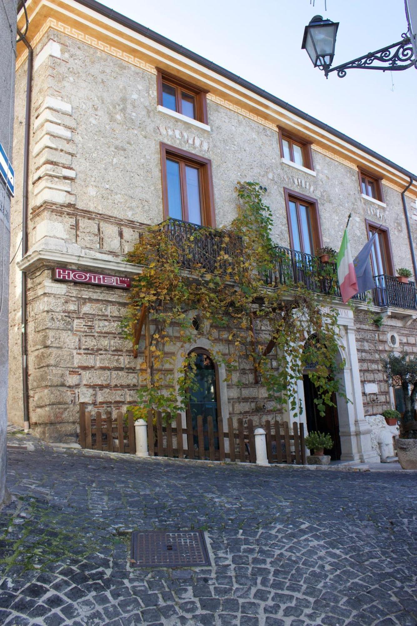 Villa Cosilinum Padula Kültér fotó