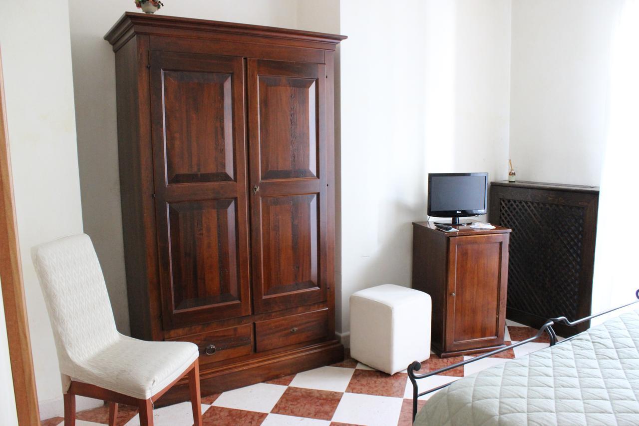 Villa Cosilinum Padula Kültér fotó